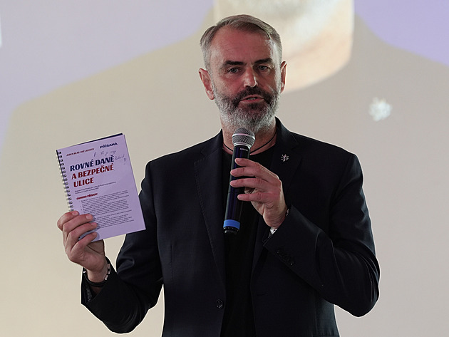 Pojďme usmrtit korupci, vyzval Šlachta. Slibuje i bezpečné ulice a obnovení EET