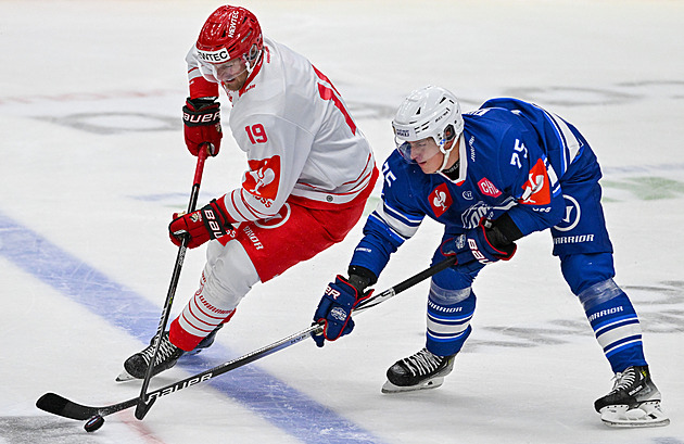 ONLINE: Kometa a Hradec bojují v Lize mistrů. Oba kluby si „prohodily“ soupeře