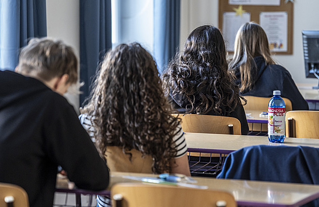 Na jižní Moravě „vychovají“ zdravotní sestry, místo tělocviku táhne trenérství
