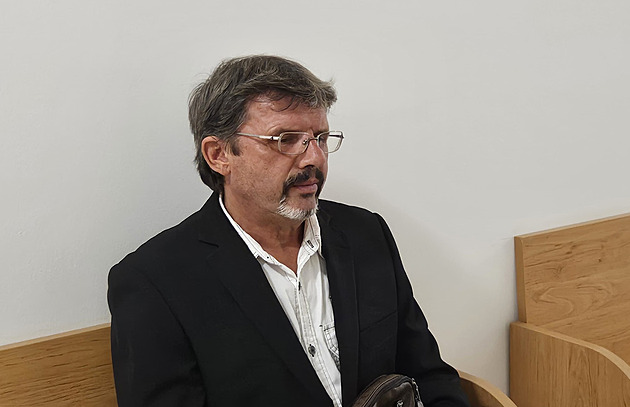 Byl to vtip, řekl muž o výhrůžce, že chystá útok na vládu. Dostal podmínku