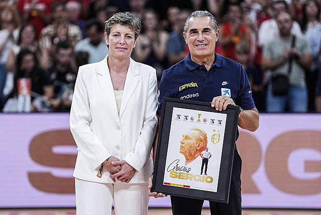 Z prvního místa na 17. Blamáž? Součást cesty, míní šéfka španělského basketbalu