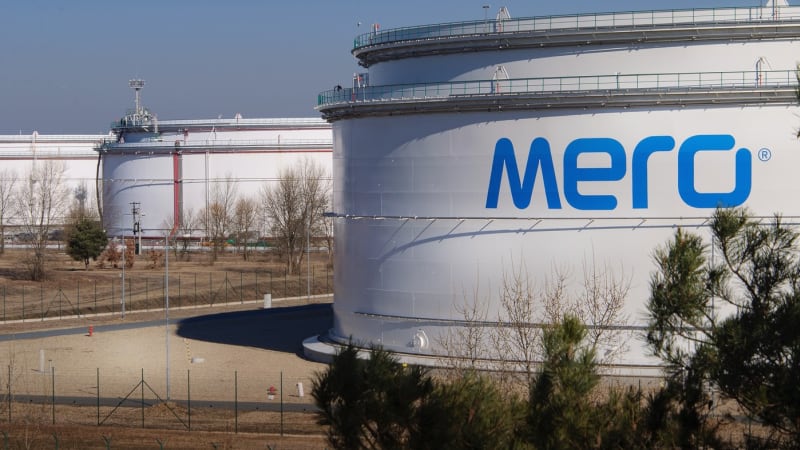 Ukrajina zasáhla ruský ropovod Družba. Ten obstarává dodávky na Slovensko a do Maďarska