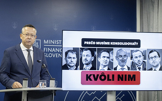 Slovensko šetří. Navrhlo zmrazit mzdy, více zdanit bohaté, zdražit sladkosti