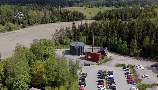 Žádná atomová věda. Finsko spouští největší pískovou baterii na světě