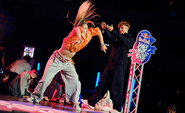 VIDEO: Tanec jako souboj. Praha hostila soutěž ve street dance