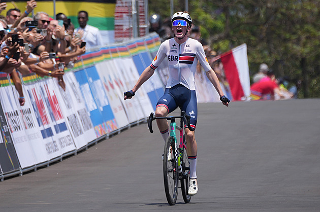 Duhový dres vybojoval díky útoku Hudson, Novák ve Rwandě nestačil na kostkách