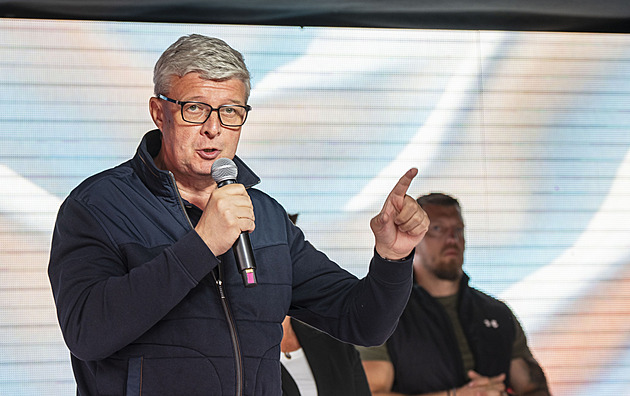 Stát může stavět byty i školní kampus, říká lídr ANO Havlíček. Chce levnější energie