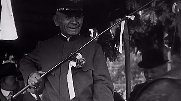 Před 100 lety ještě žil kočí z první pražské „koňky“