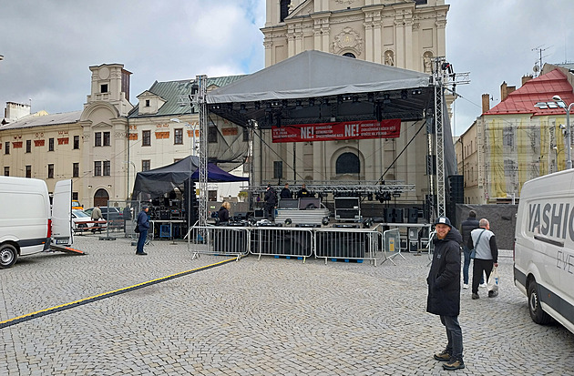 Ne komunismu a extremismu! Velký happening podpoří Vetchý či Vášáryová