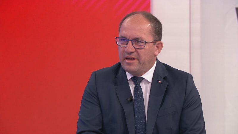  Lídři těsně před startem voleb: Výborný mluvil o cestě do pekel, Babiš zmínil nejhorší rozhodnutí