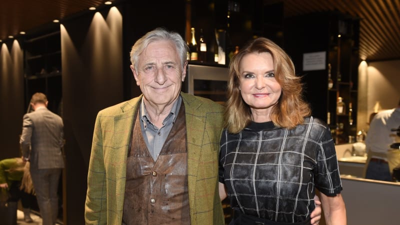 Karel Heřmánek sepsal den před sebevraždou závěť. Mezi dědice rozdělil desítky milionů