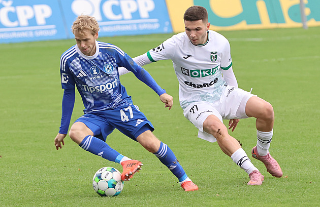 Karviná - Olomouc 1:1, Jarolím premiéru v  lize slaví bodem. Ghali dal první gól