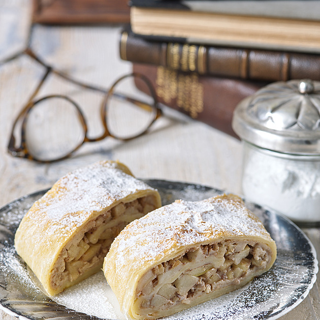 Jablka v hlavní roli: Když podzimní jablečný koláč provoní váš domov