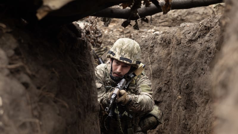 ANALÝZA: Pokrovsk před katastrofou. Zmizte, dokud to jde, nabádá obránce ukrajinský expert