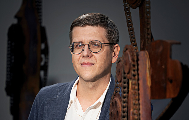 Po dvaceti letech odchod z České televize. Končí zahraniční zpravodaj Vostal