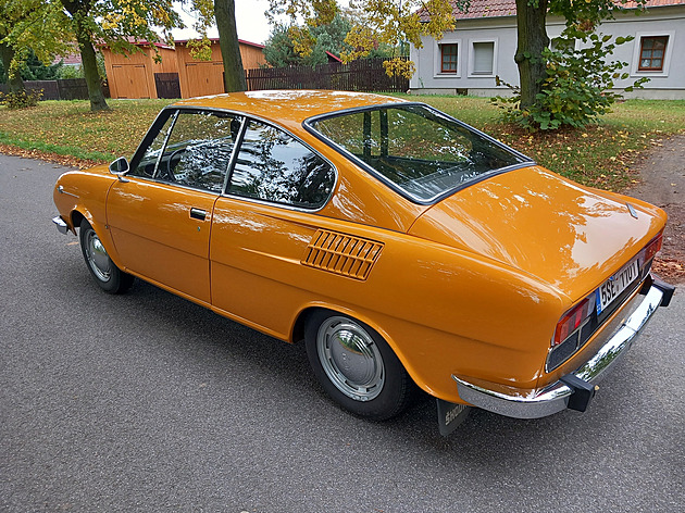 Škoda 110 R byla autem ze vzdoru. Porsche z Východu si v Kvasinách vydupali