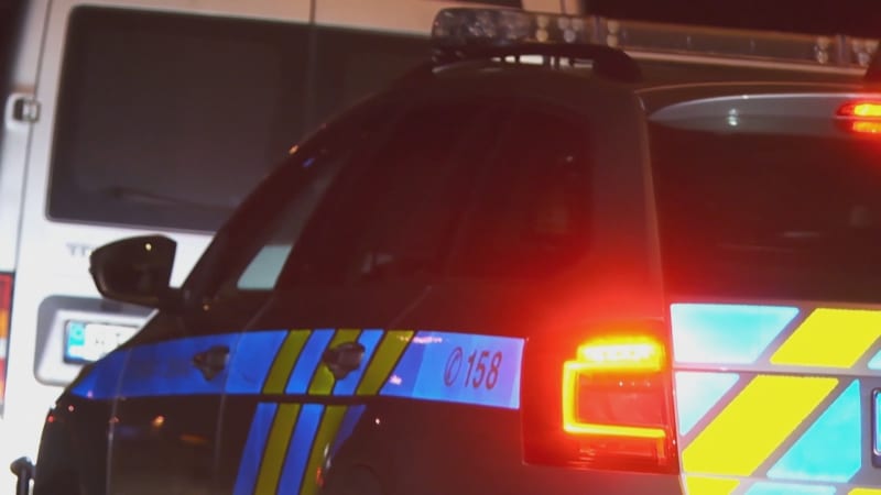 Muž v kaluži krve i zkolabovaný senior. Policisté v Brně pomáhali zachránit hned několik životů