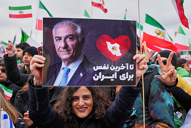 Pryč s íránským režimem! V Mnichově demonstrovalo 250 tisíc lidí