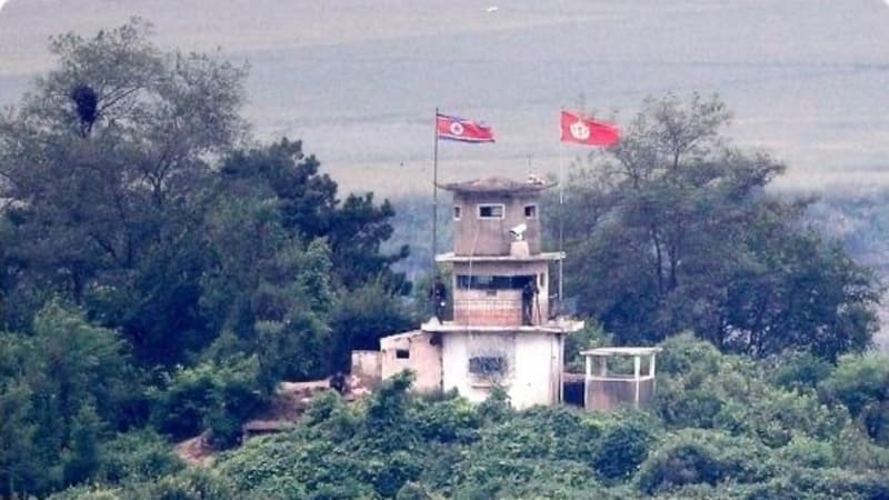 EXKLUZIVNĚ: Obří úplatky a muži jako žárovky ve dne. Uprchlice vypráví o životě a úniku z KLDR