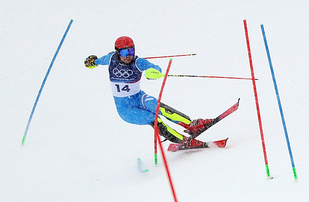 10. den ZOH 2026 ONLINE: Müller extrémní slalom nedokončil, curleři vyzvou Kanadu