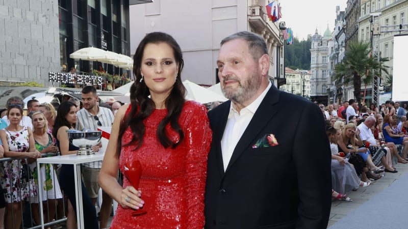 Rozvod Ornelly Koktové vyvolal bouři: Fanoušci píší o nevěře i marketingu. Ozvala se její matka