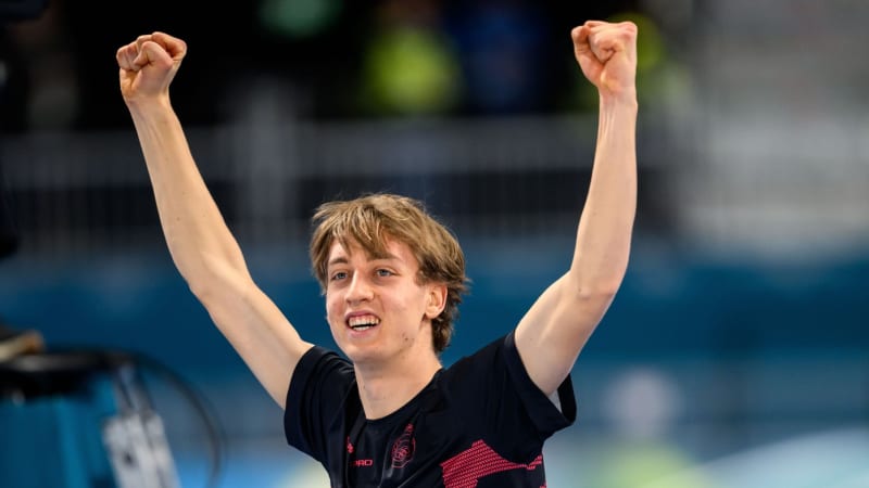 Program rychlobruslení na olympiádě: Jílkův pokus o třetí medaili. Čeká ho 1 500 metrů