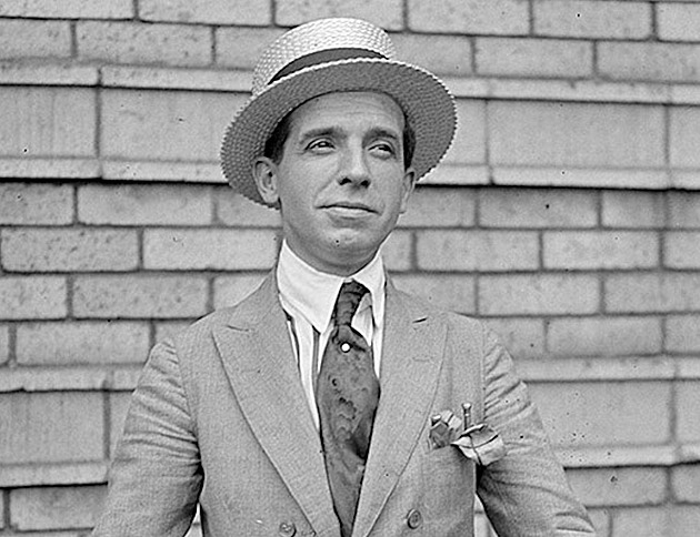 Systém obřího podvodu byl málem legální, ale přešlápl. Jak pan Ponzi okradl Ameriku