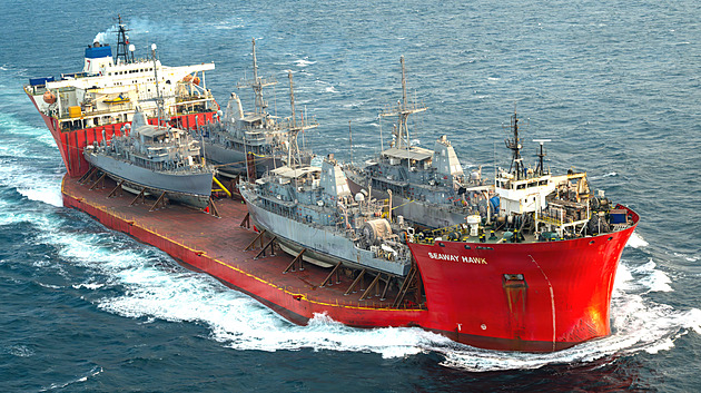 ANALÝZA: Íránci udělali v průlivu své domácí úkoly. USA se na ně vykašlaly