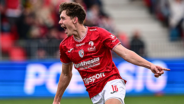 ONLINE: Pardubice - Olomouc 2:1, domácí otáčejí, prosazuje se Jelínek