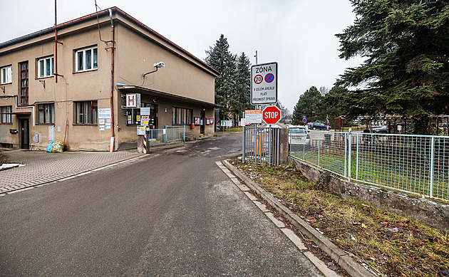 Ignorujete statistiky i odborníky. Lidé spílají kraji kvůli rušení interny