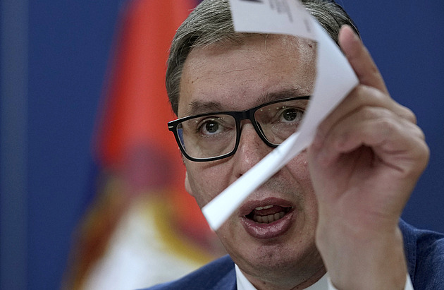 Srbsko může přijít o miliardu a půl eur kvůli úpadku demokracie, varuje EU