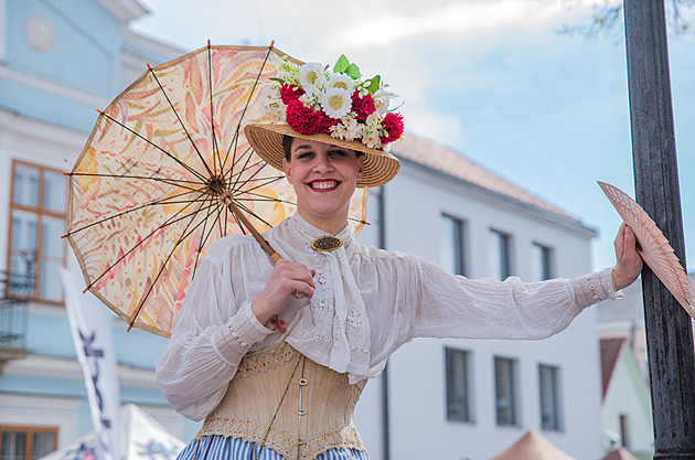OBRAZEM: Lázně ducha opět zaplnily Litomyšl. Zahájení sezony patřilo Zoubkovi