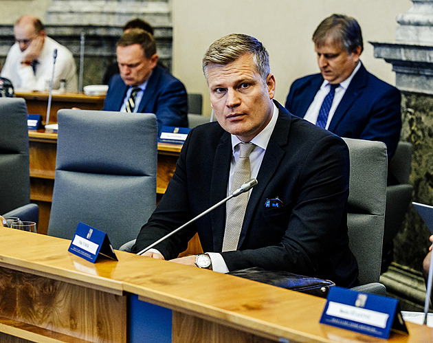 „I přes bohaté nabídky jsem odmítl.“ Turek nebude kandidovat v podzimních volbách