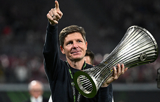 Bylo to naposled, sbohem. Jak se úspěšný kouč Glasner loučil s Crystal Palace