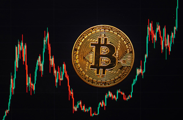 Investoři opouštějí bitcoin. Přednost dostávají firmy spojené s umělou inteligencí