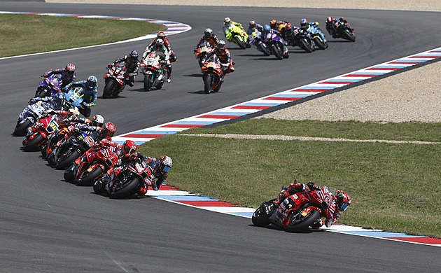 MotoGP 2026 Brno: Program závodů a vstupenky. Jak si povede Salač?