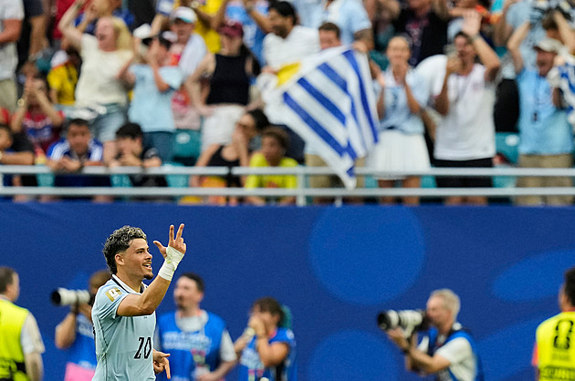 ONLINE: Uruguay - Kapverdy 2:1 po půli, outsider vedl, ale favorit otáčí skóre