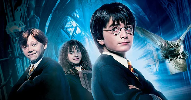 Před 25 lety dostal Harry svůj dopis. První díl kouzelnické série se vrací do kin