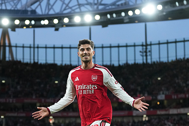 Arsenal - Coventry 3:0, obhájce zahájil ligu přesvědčivě, trefily se opory