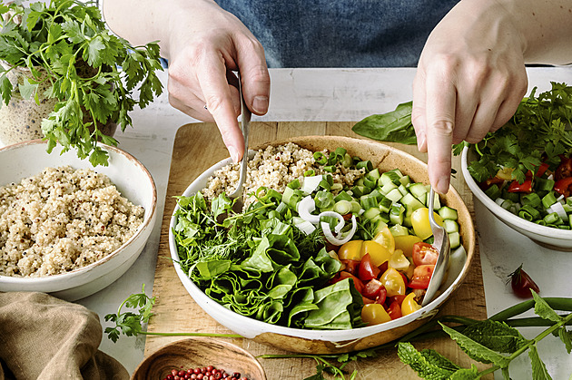 Je vaření bez masa opravdu dražší? Výsledek překvapí i odpůrce vegetariánství