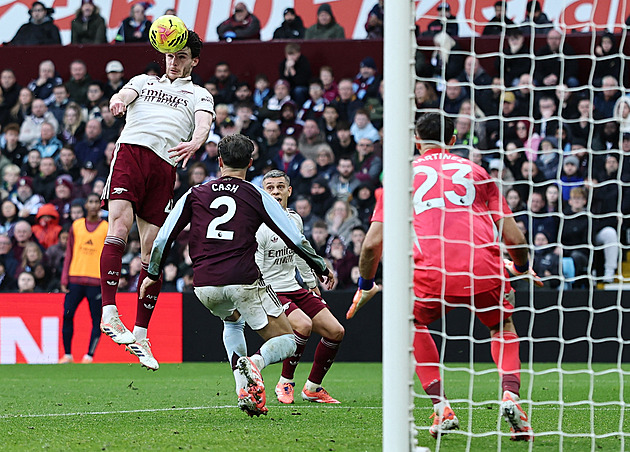 Aston Villa - Arsenal v TV: Kde sledovat Premier League, sázkové kurzy
