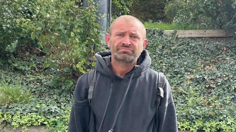 Bezdomovec měl sexuálně napadat ženy v Praze. Policisté ukázali jeho tvář, hledají další oběti