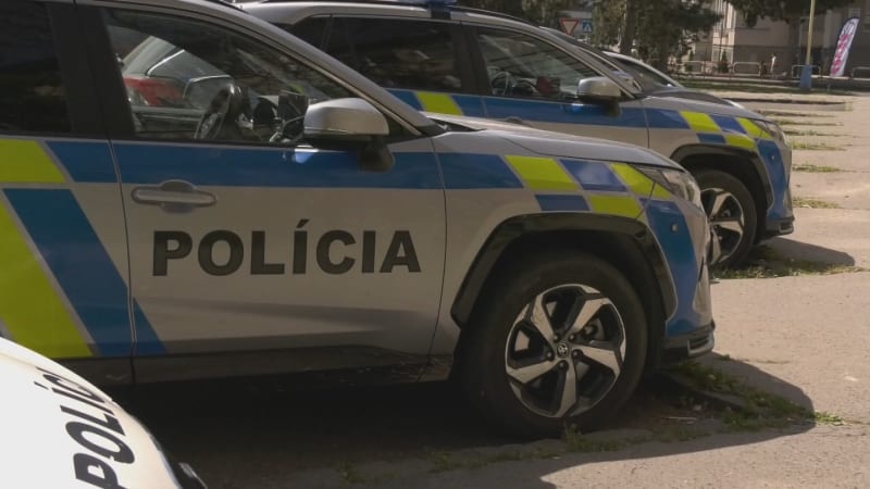 Šokující incident ve slovenské nemocnici: Muž zlomil zdravotníkovi nos. Tvrdil, že ho okradli